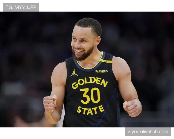 火箭117-116险胜勇士,库里复出绝杀三分偏出饮恨 火箭117-116险胜勇士,库里复出绝杀三分偏出饮恨